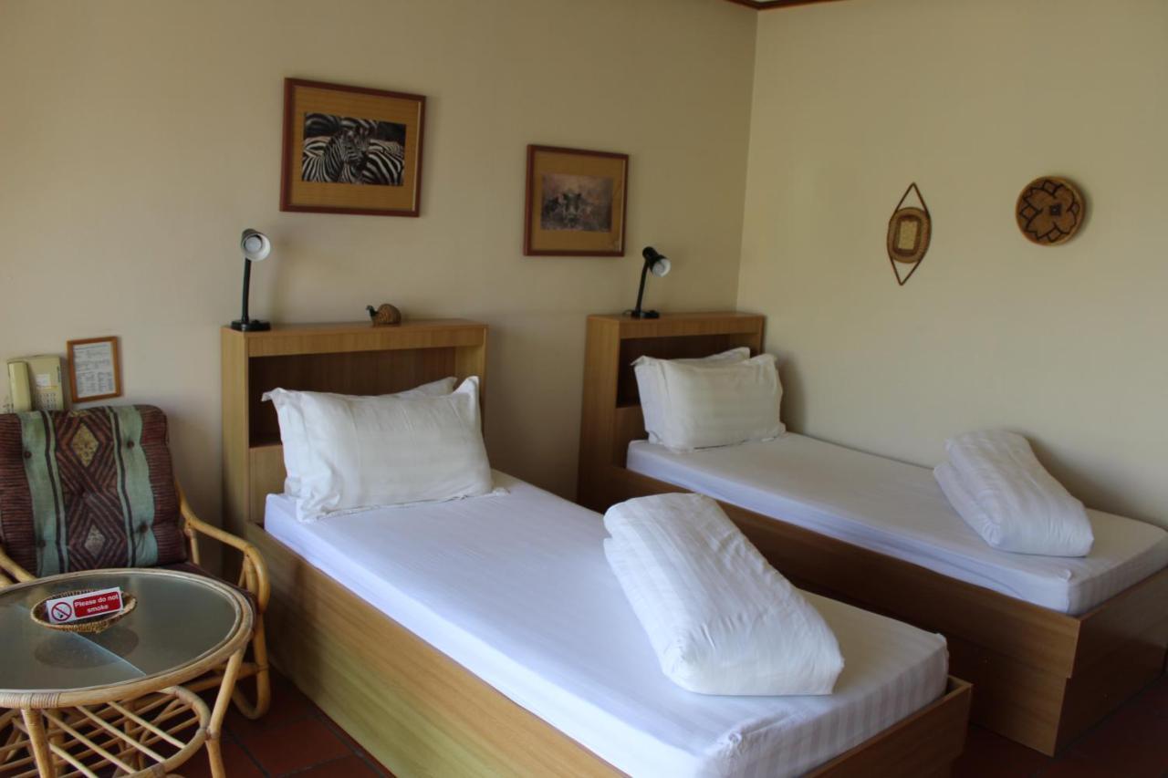 Onganga Hotel Pension Windhuk Zewnętrze zdjęcie
