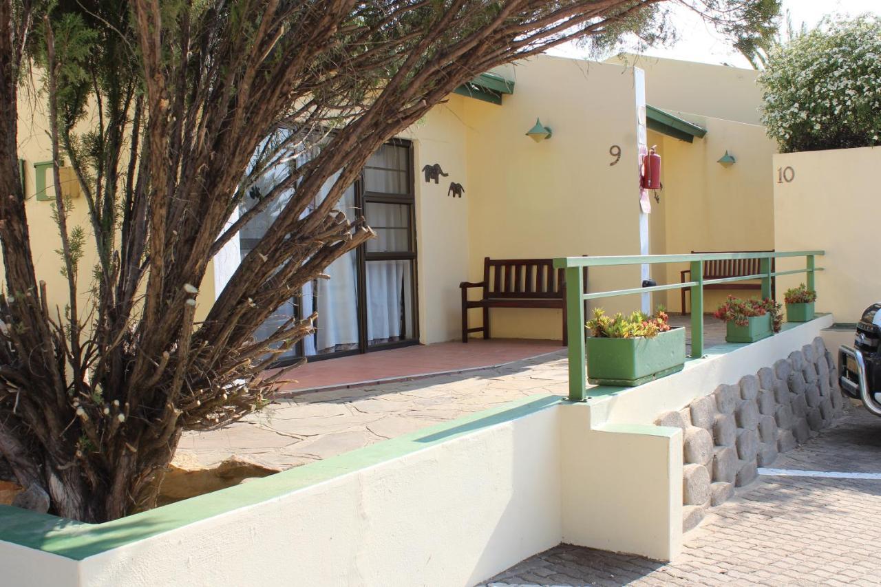 Onganga Hotel Pension Windhuk Zewnętrze zdjęcie